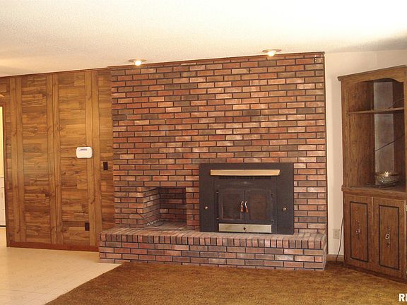4th image of 1609 Trout Ave