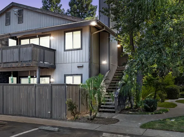 1151 S Chestnut Ave Unit 215, Fresno, CA 93702