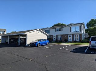 8394 Hawks Nest Ct, Dayton, OH 45458
