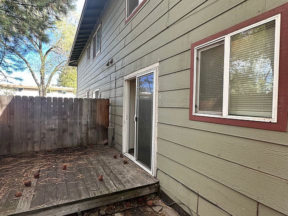 3rd image of 24 SE McKinley Ave #24