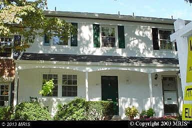 1st image of 911 Nelson St #36