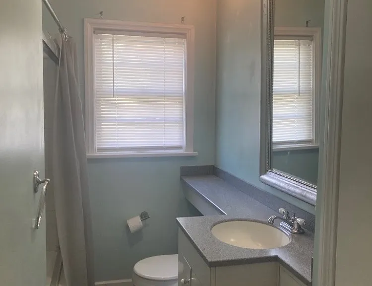 325 Biltmore Rd — Photo 1