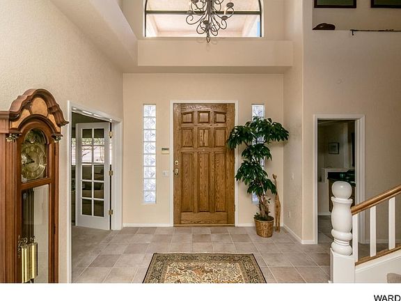3rd image of 430 Jones Dr