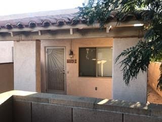5th image of 3225 E Hawthorne St