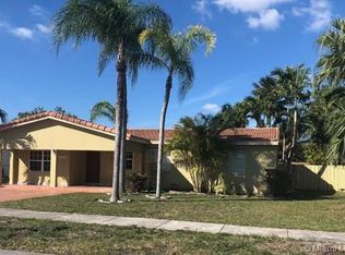 10121 SW 35th St, Miami, FL 33165