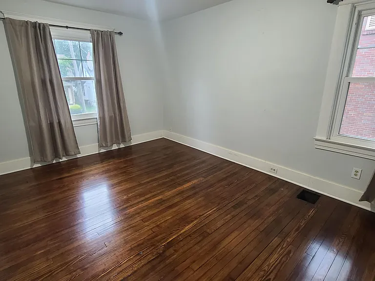 2102 Murray Ave — Photo 19