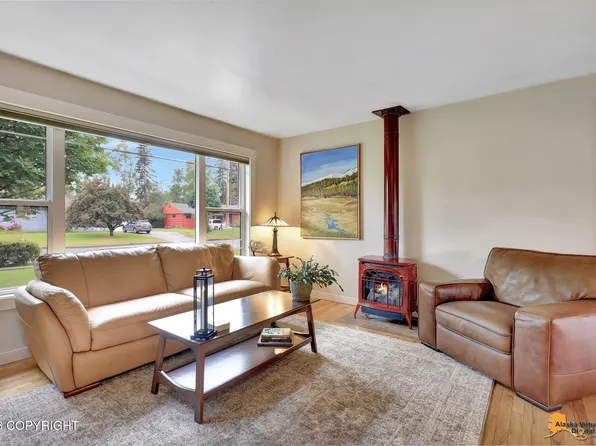 2515 Turnagain Pkwy, Anchorage, AK 99517