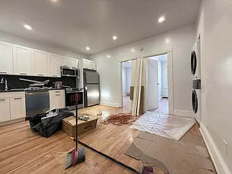 172-10 Linden Boulevard, #2R