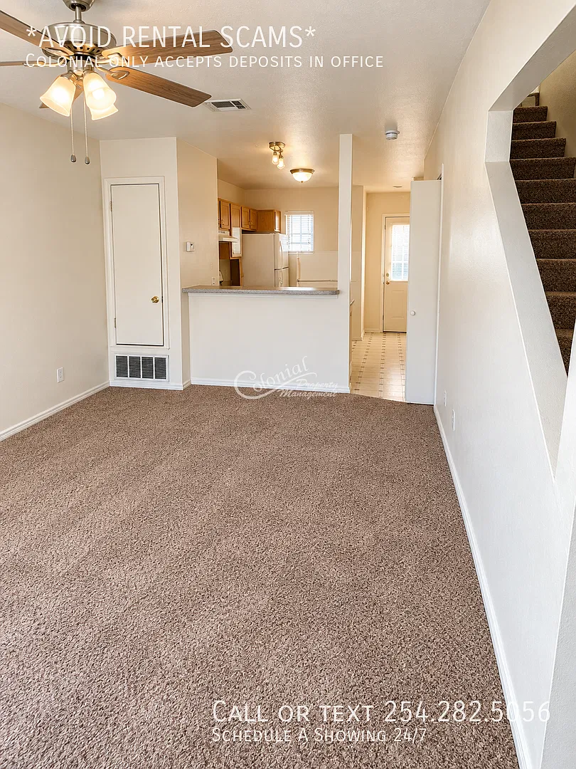3902 Gus Dr — Photo 2