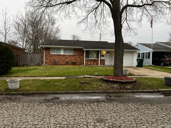 3709 Ronald St, Lansing, MI 48911