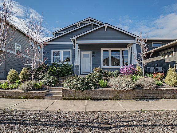 4th image of 256 Rockfellow Pl