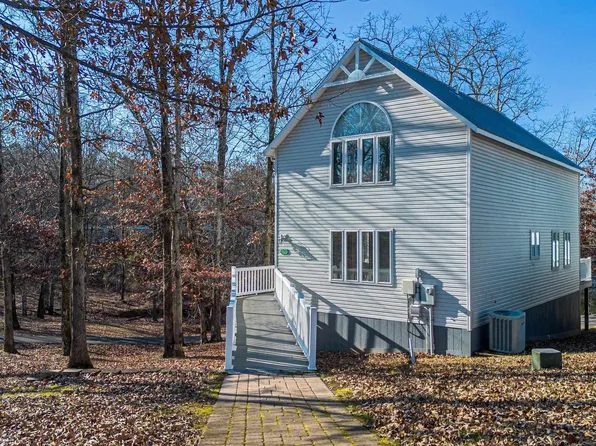 311 Bayside Rd, Grand Rivers, KY 42045