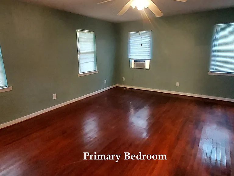 310 Sycamore St — Photo 15