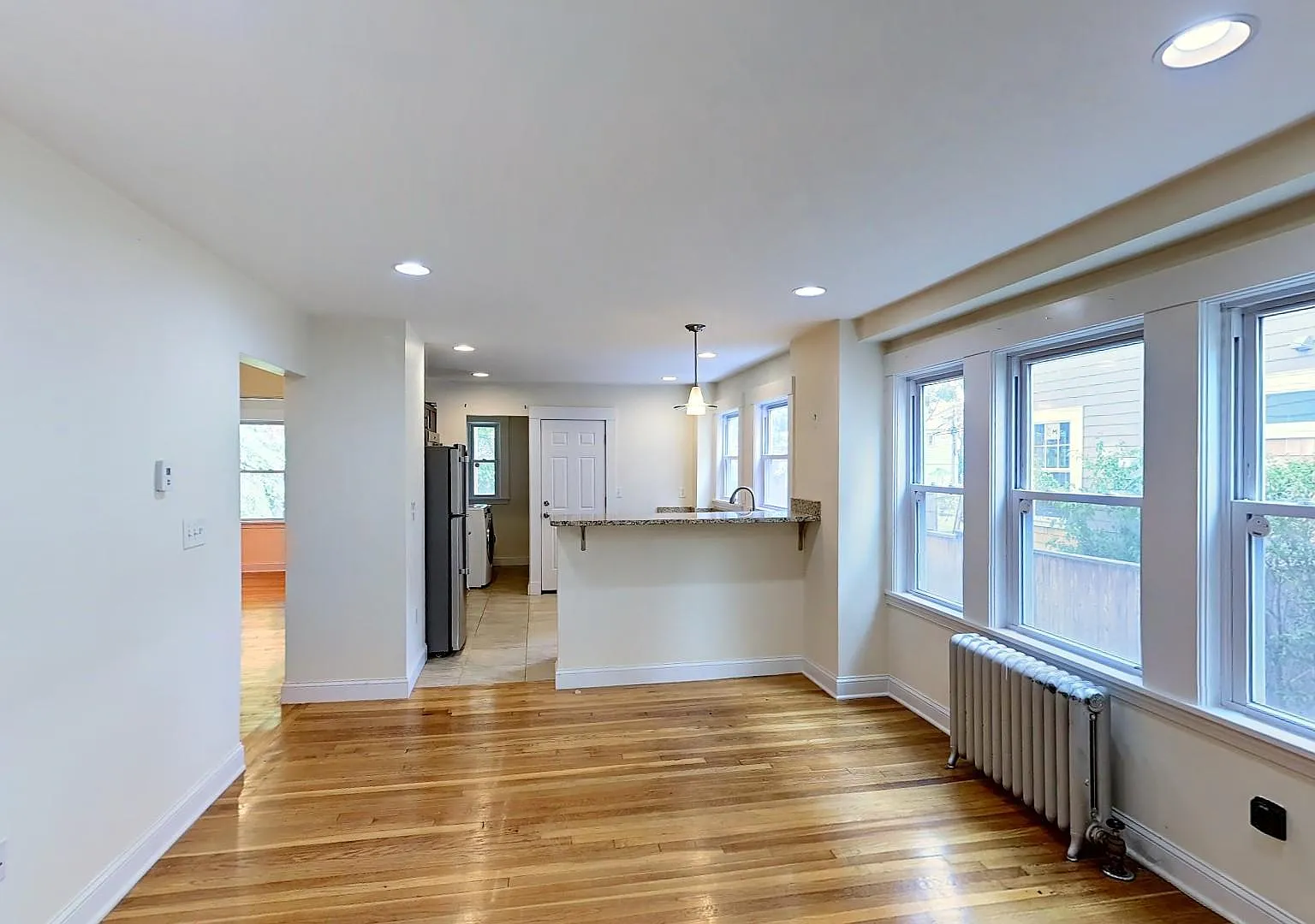 742 Washington St — Photo 1