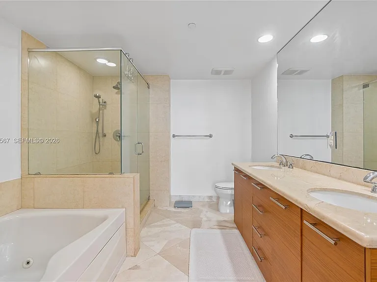 50 Biscayne Blvd #5402 — Photo 29