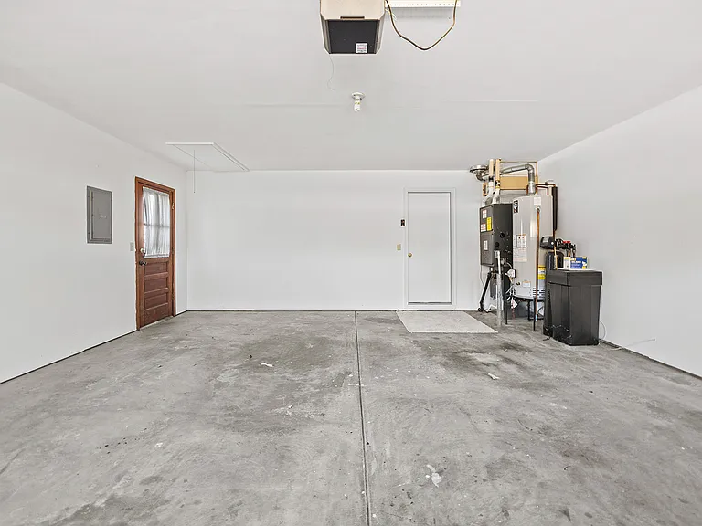 3839 Rome Dr — Photo 26
