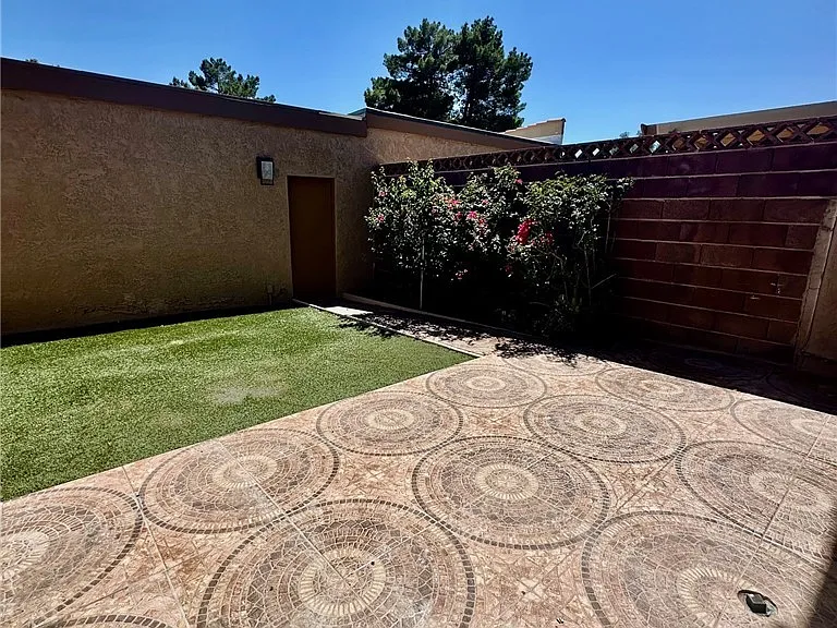 3384 Matvay St — Photo 33