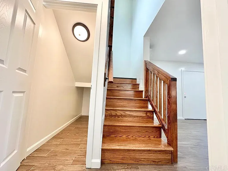 8778 Dallas St — Photo 12