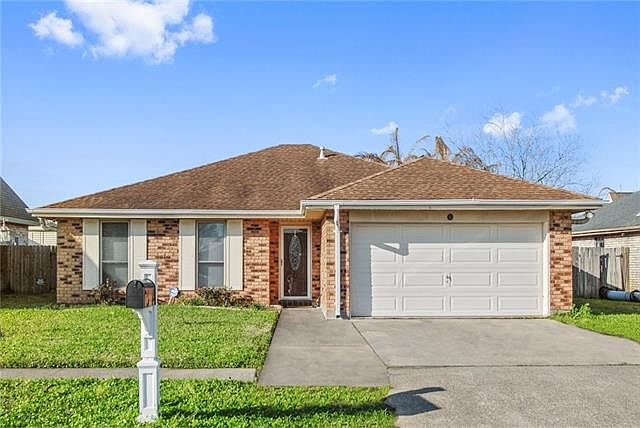 2nd image of 4 Caddo Ct