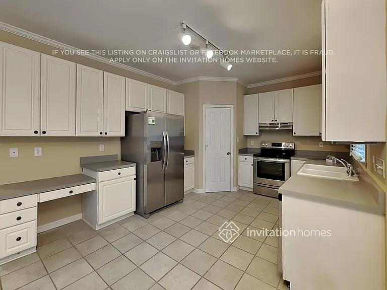 401 Loblolly Dr — Photo 8