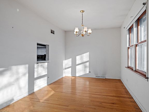 4th image of 1333 Poplar Ct