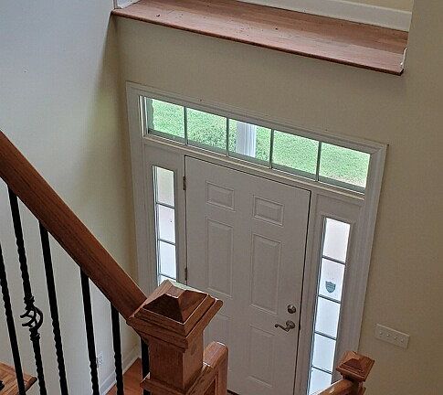 4th image of 129 Stonecreek Dr NE