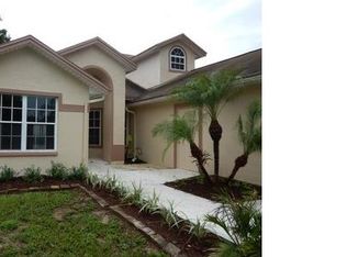 5256 Saint Lucia Dr, Lakeland, FL 33812