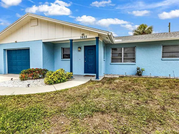 1625 Loralin Dr, Englewood, FL 34223