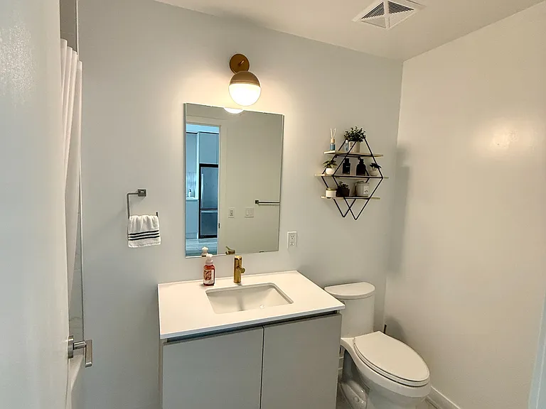 395 Dundas St W #LPH03 — Photo 8