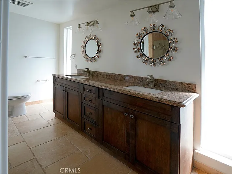 5226 Los Diegos Way — Photo 36