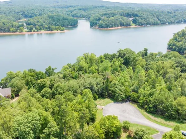 121 Chase Run, Lynch Station, VA 24571