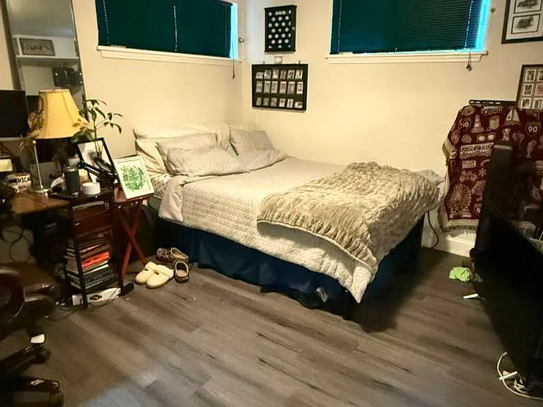 811 W Lill Ave #101 — Photo 6