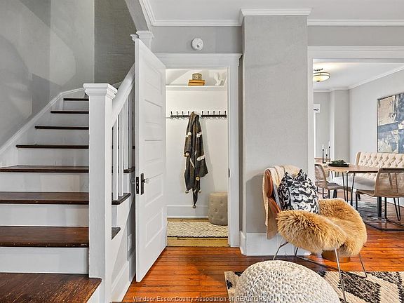 5th image of 1290 Argyle Rd