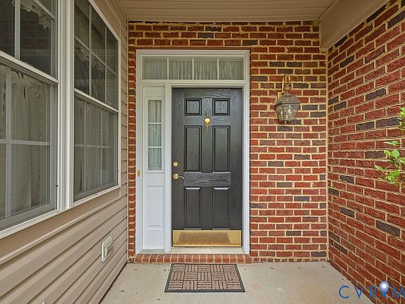 4th image of 3407 Amburg Ln