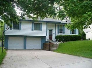3323 S 159th St, Omaha, NE 68130