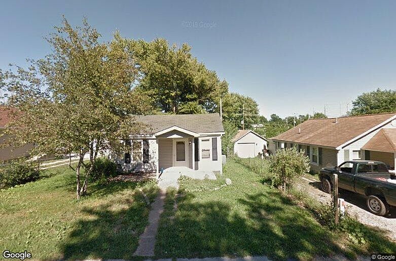 2nd image of 1206 Pine St