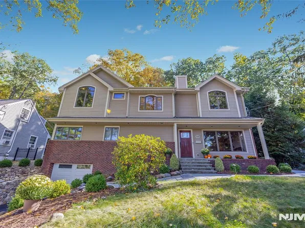 89 Norman Drive, Ramsey, NJ 07446