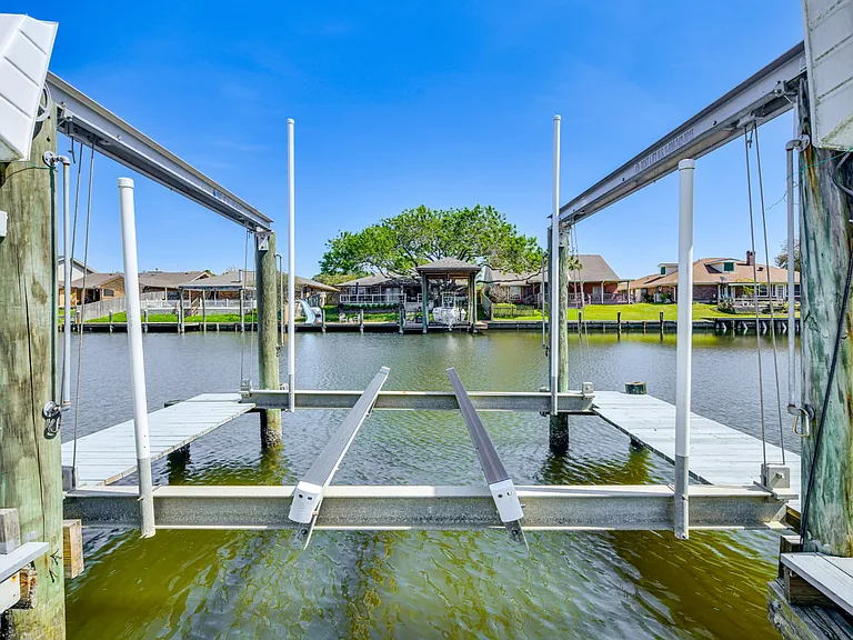 125 Windward Psge — Photo 30