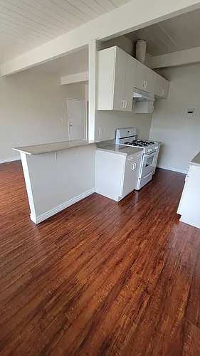 Floor plan 242-09