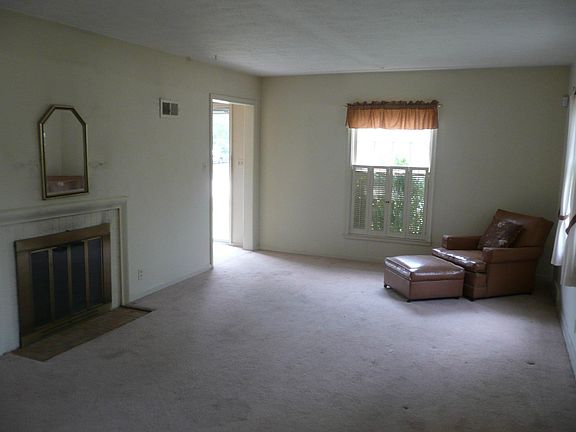 4th image of 1609 McKinley Ave
