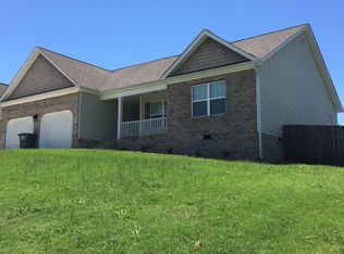 224 Fieldstone Dr, Ringgold, GA 30736