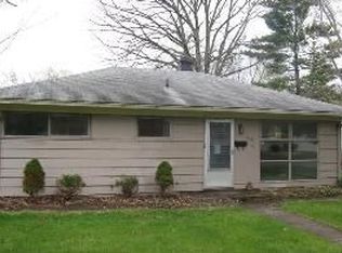 1538 Northlawn Dr, Fort Wayne, IN 46805