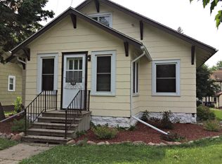 1018 James Ave, Albert Lea, MN 56007