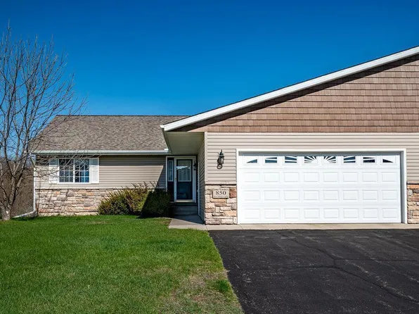 850 W Ridge Ct #50, New Richmond, WI 54017