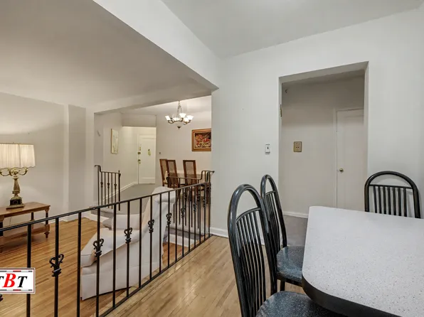 915 East 17th Street image 12 of 29