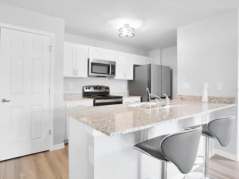1448 Stone Ridge Cir — Photo 5