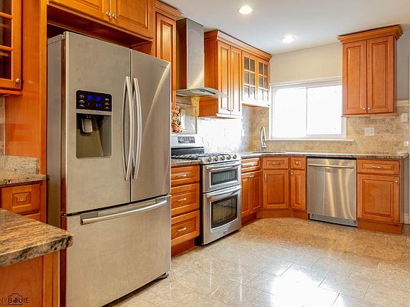 2nd image of 2029 E Moyamensing Ave
