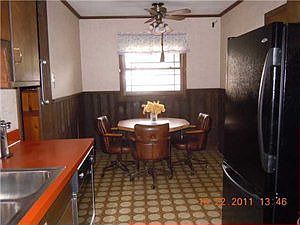 3rd image of 64 Pamela Dr