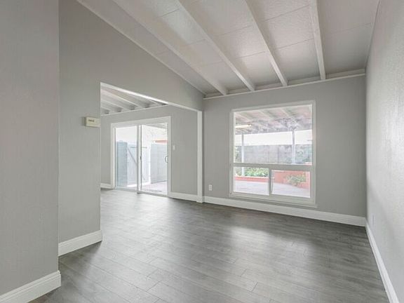 5th image of 3609 Centinella Dr