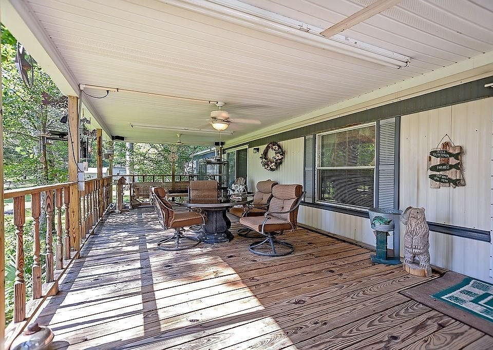 1st image of 369 Mulberry Ln